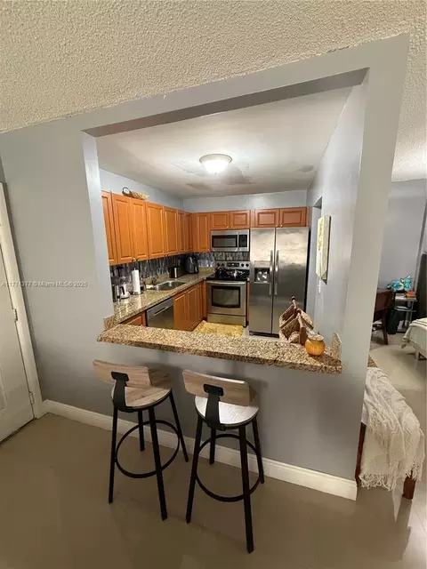 6130 W 19th Ave #301, Hialeah, FL 33012 photo 7