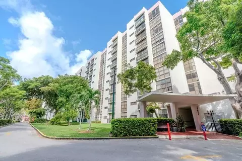 17021 N Bay Rd #414, Sunny Isles Beach, FL 33160