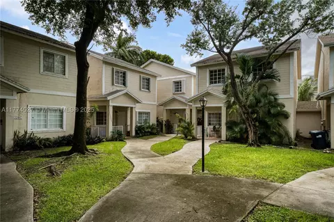 12250 SW 148th Ter, Miami, FL 33186