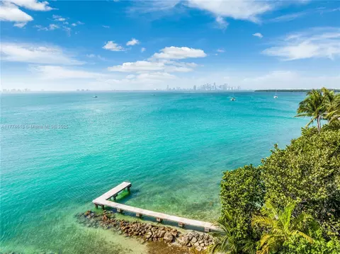 5 Harbor Pt, Key Biscayne, FL 33149 photo 3