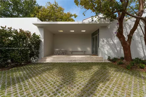 5 Harbor Pt, Key Biscayne, FL 33149 photo 7