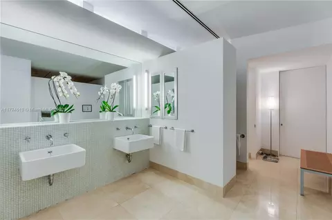 5 Harbor Pt, Key Biscayne, FL 33149 photo 68