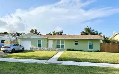 9271 SW 183rd Ter, Palmetto Bay, FL 33157