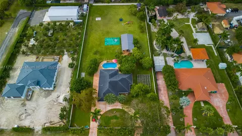 19780 SW 208th St, Miami, FL 33187