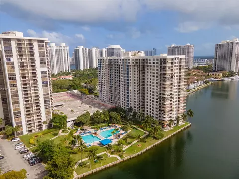 18151 NE 31st Ct #1911, Aventura, FL 33160
