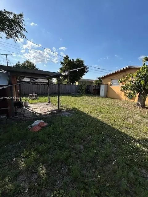 90 E 15th St, Hialeah, FL 33010 photo 5