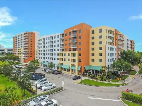 2775 NE 187th St #326, Aventura, FL 33180