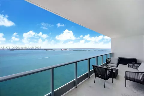 1331 Brickell Bay Dr #2605, Miami, FL 33131