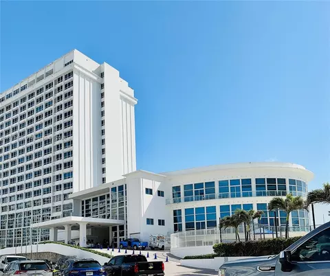5445 Collins Ave #1520, Miami Beach, FL 33140