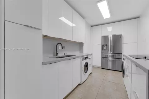 4200 Hillcrest #307, Hollywood, FL 33021