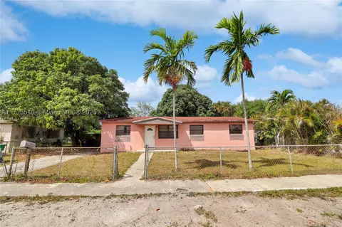 2241 NW 193rd Ter, Miami Gardens, FL 33056