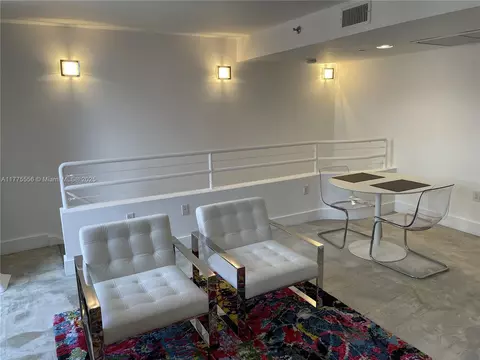 2801 Florida Ave #405, Miami, FL 33133