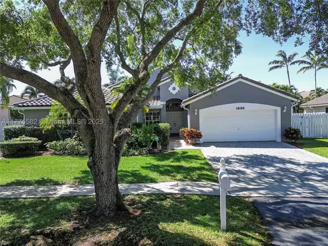 13182 NW 11th Ct, Sunrise, FL 33323