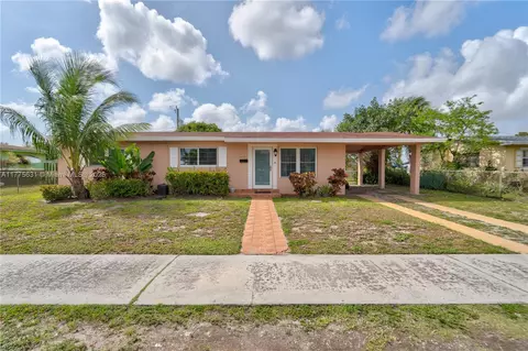 1302 NW 172nd Ter, Miami Gardens, FL 33169