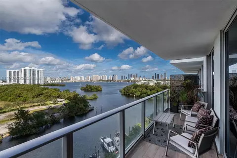 16385 Biscayne Blvd #905, North Miami Beach, FL 33160