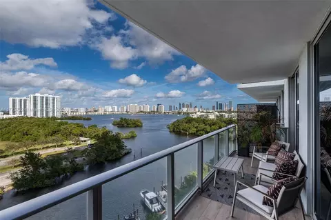 16385 Biscayne Blvd #905, North Miami Beach, FL 33160