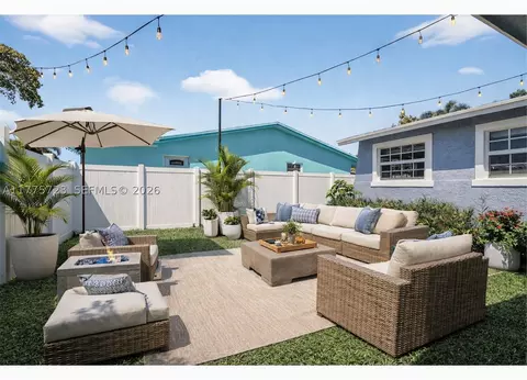 217 SE 5th St, Dania Beach, FL 33004