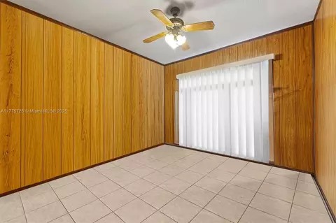 810 West Dr, Opa Locka, FL 33054 photo 14