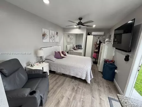 Bedroom - 653 SE 8th Pl, Hialeah, FL 33010 photo 9 of 12