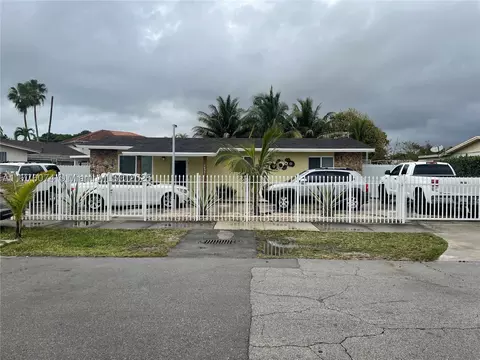 14531 SW 294th St, Homestead, FL 33033