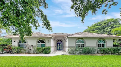 20506 SW 54th Pl, Fort Lauderdale, FL 33332