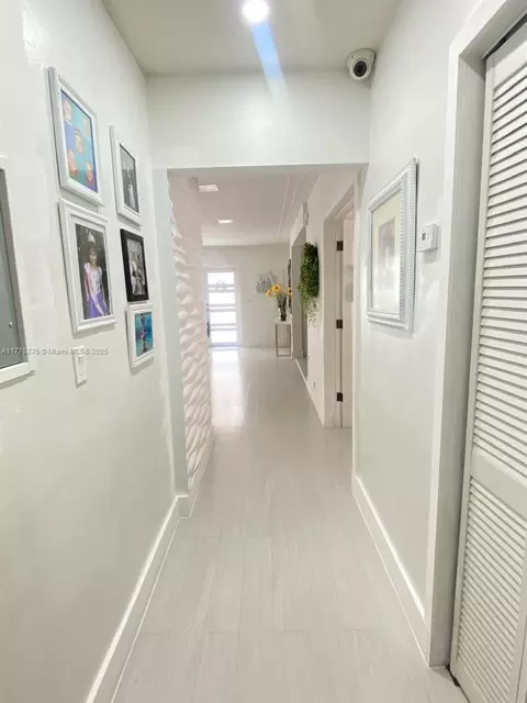 Entry Way - 291 Cir Dr, Hialeah, FL 33010 photo 2 of 2