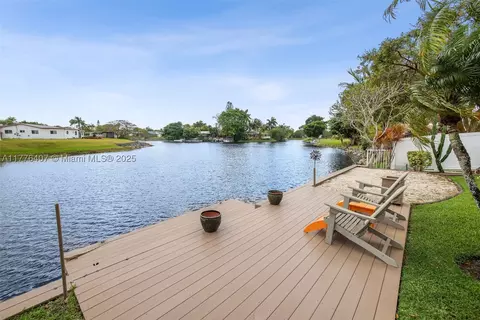 2200 NW 66th Ave, Margate, FL 33063