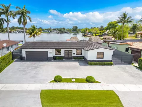 17921 NW 85th Ave, Hialeah, FL 33015