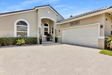 19366 SW 25th Ct, Miramar, FL 33029