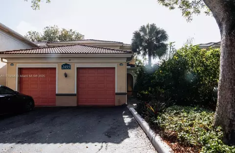 2493 Centergate Dr #104, Miramar, FL 33025