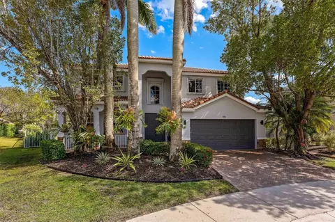 1131 Sunflower Cir, Weston, FL 33327