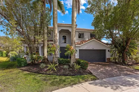 1131 Sunflower Cir, Weston, FL 33327