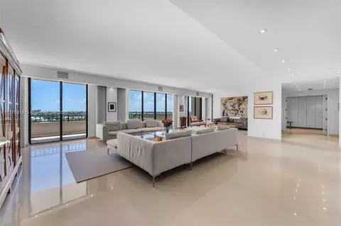 151 Crandon Blvd #725, Key Biscayne, FL 33149