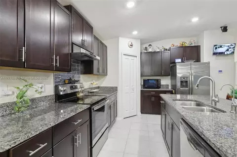 13405 Willow Bluestar Loop, Riverview, FL 33579 photo 19