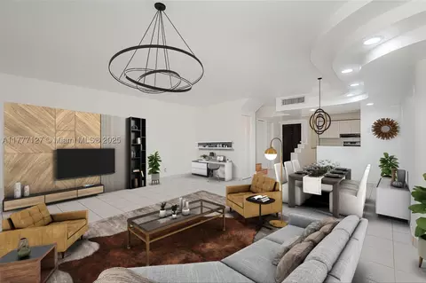 20350 W Country Club Dr #110-4, Aventura, FL 33180