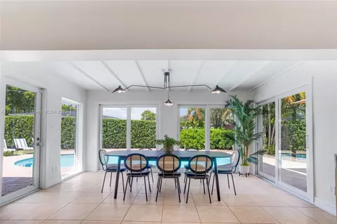 5625 Monroe St, Hollywood, FL 33023