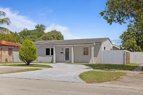 211 SW 61st Ave, Miami, FL 33144