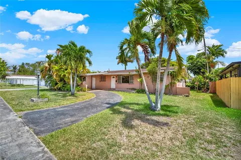1635 SW 71st Pl, Miami, FL 33155