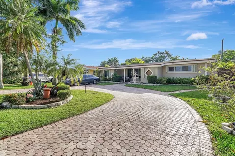 3842 SW 68th Ave, Miramar, FL 33023