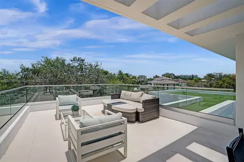Other - 201 Buttonwood Dr, Key Biscayne, FL 33149 photo 11 of 17