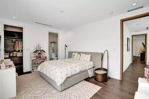 Bedroom - 201 Buttonwood Dr, Key Biscayne, FL 33149 photo 5 of 12