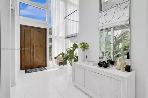 Entry Way - 201 Buttonwood Dr, Key Biscayne, FL 33149 photo 1 of 8