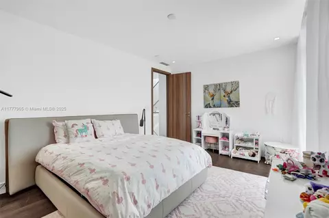 Bedroom - 201 Buttonwood Dr, Key Biscayne, FL 33149 photo 6 of 12