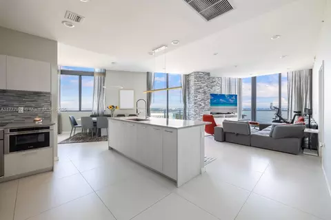 501 NE 31st St #PH4401, Miami, FL 33137