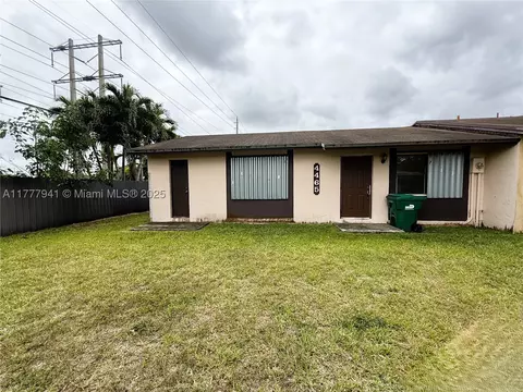 4465 SW 136th Pl, Miami, FL 33175