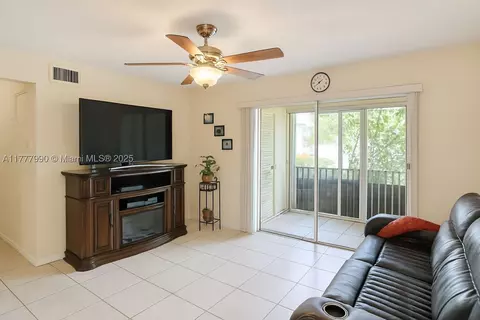 485 NW 210th St #104, Miami Gardens, FL 33169