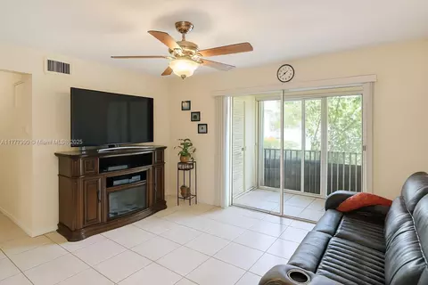 485 NW 210th St #104, Miami Gardens, FL 33169