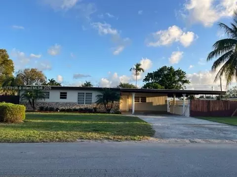 108 NW 18th St, Homestead, FL 33030