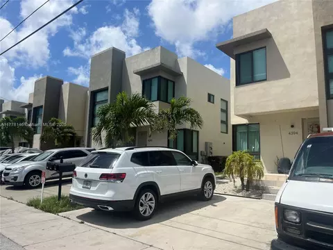 Other - 4384-4400 E 10th Ave, Hialeah, FL 33013 photo 2 of 5