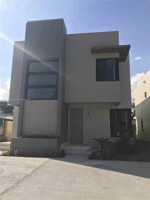 Other - 4384-4400 E 10th Ave, Hialeah, FL 33013 photo 4 of 5